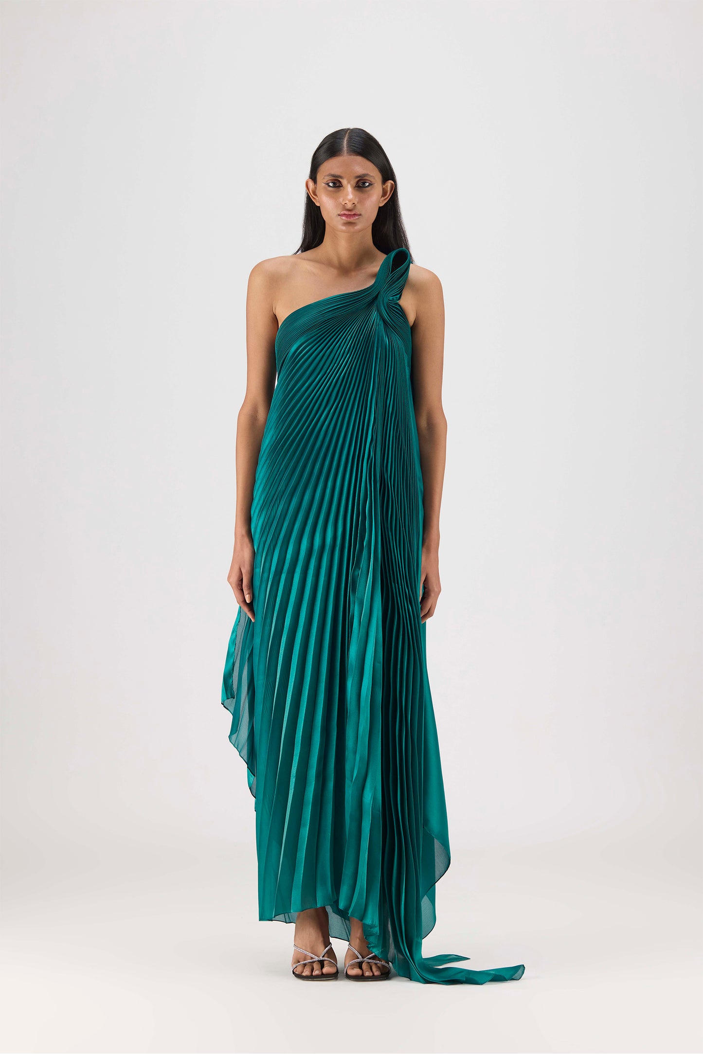 PLEATED FLUID DRESS