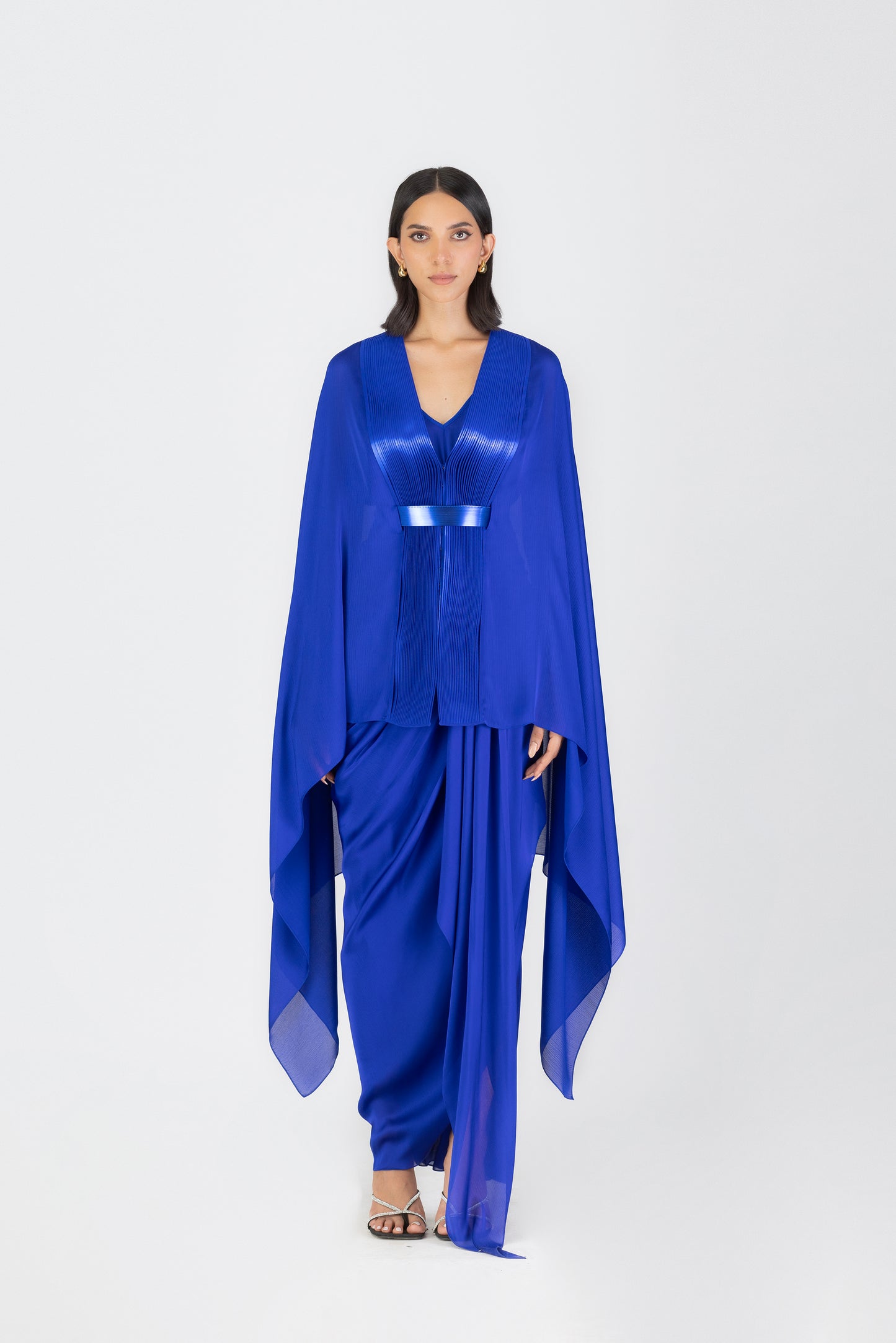 METALLIC STRUCTURED CAPE SET