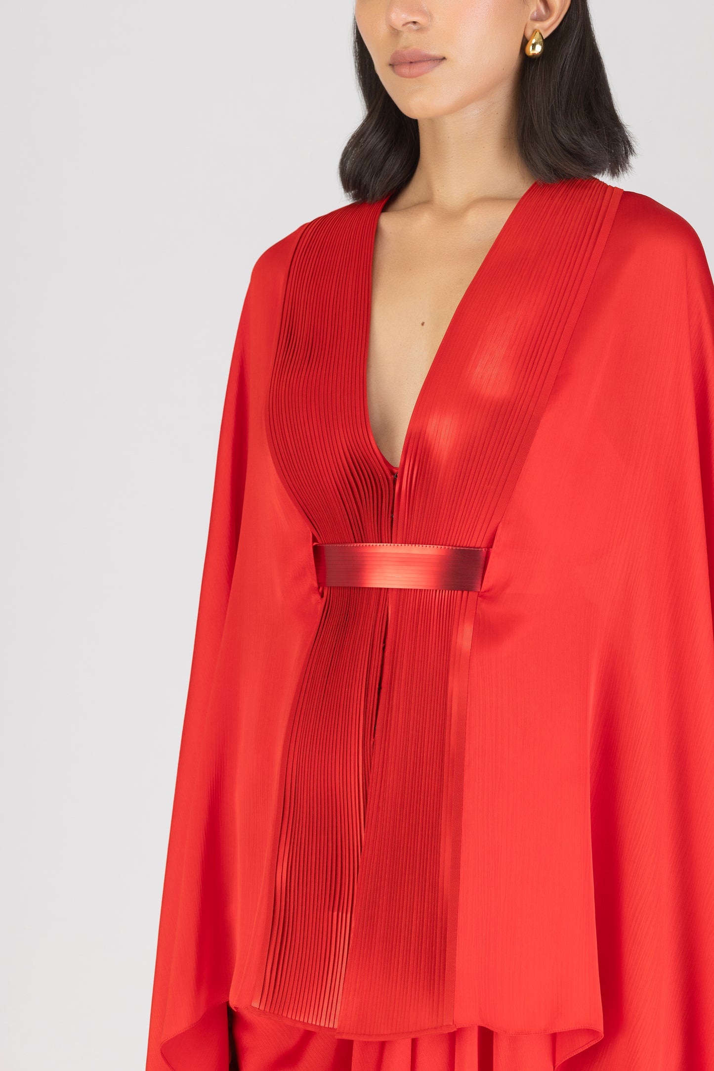 METALLIC STRUCTURED CAPE SET