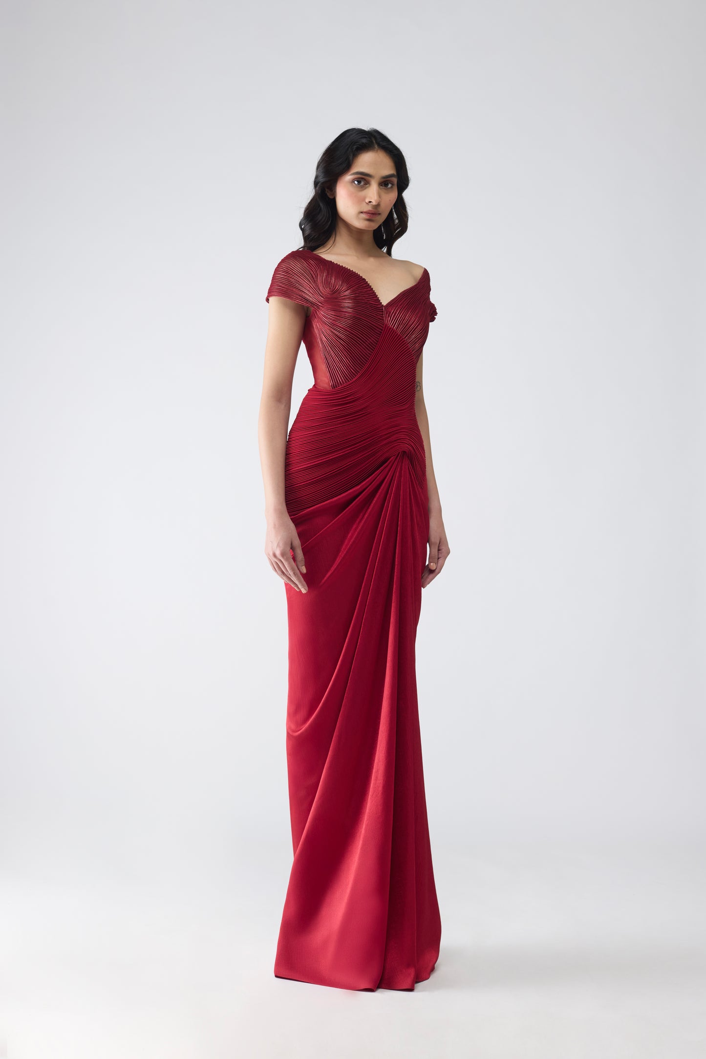 MICROPLEATED MOULDED DRAPED GOWN