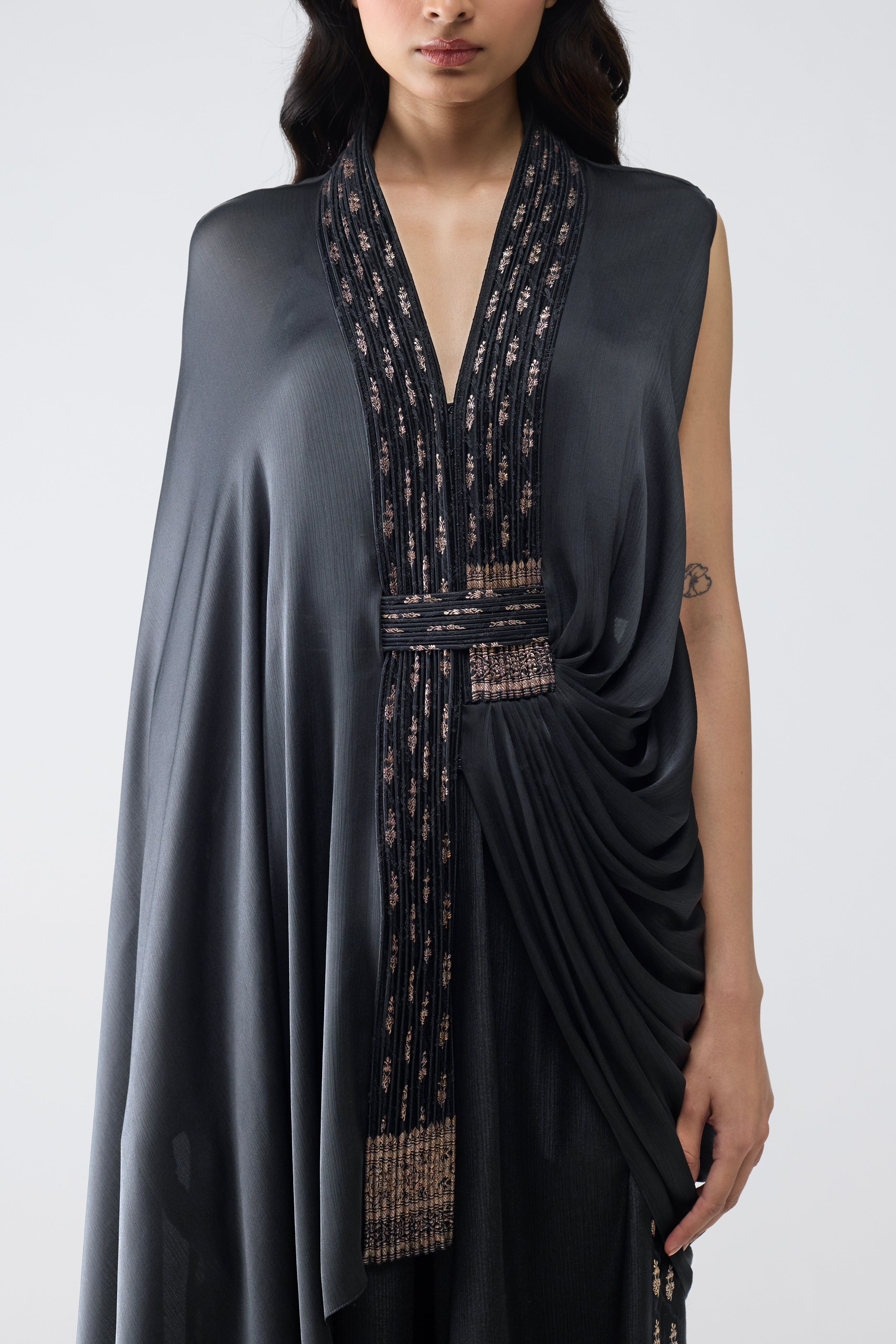 Banarsi One-Sleeve Cape Set