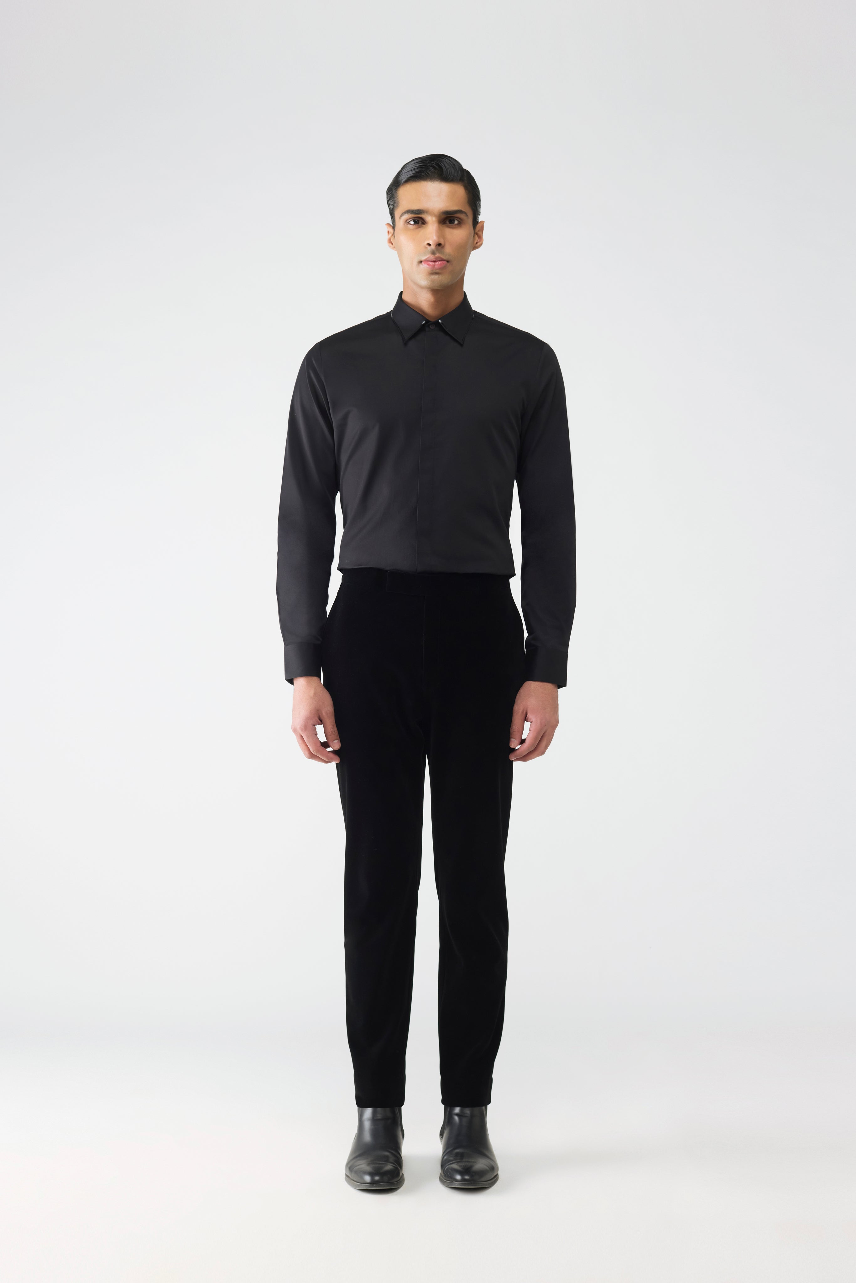 Shirt With Metallic Detail On Collar