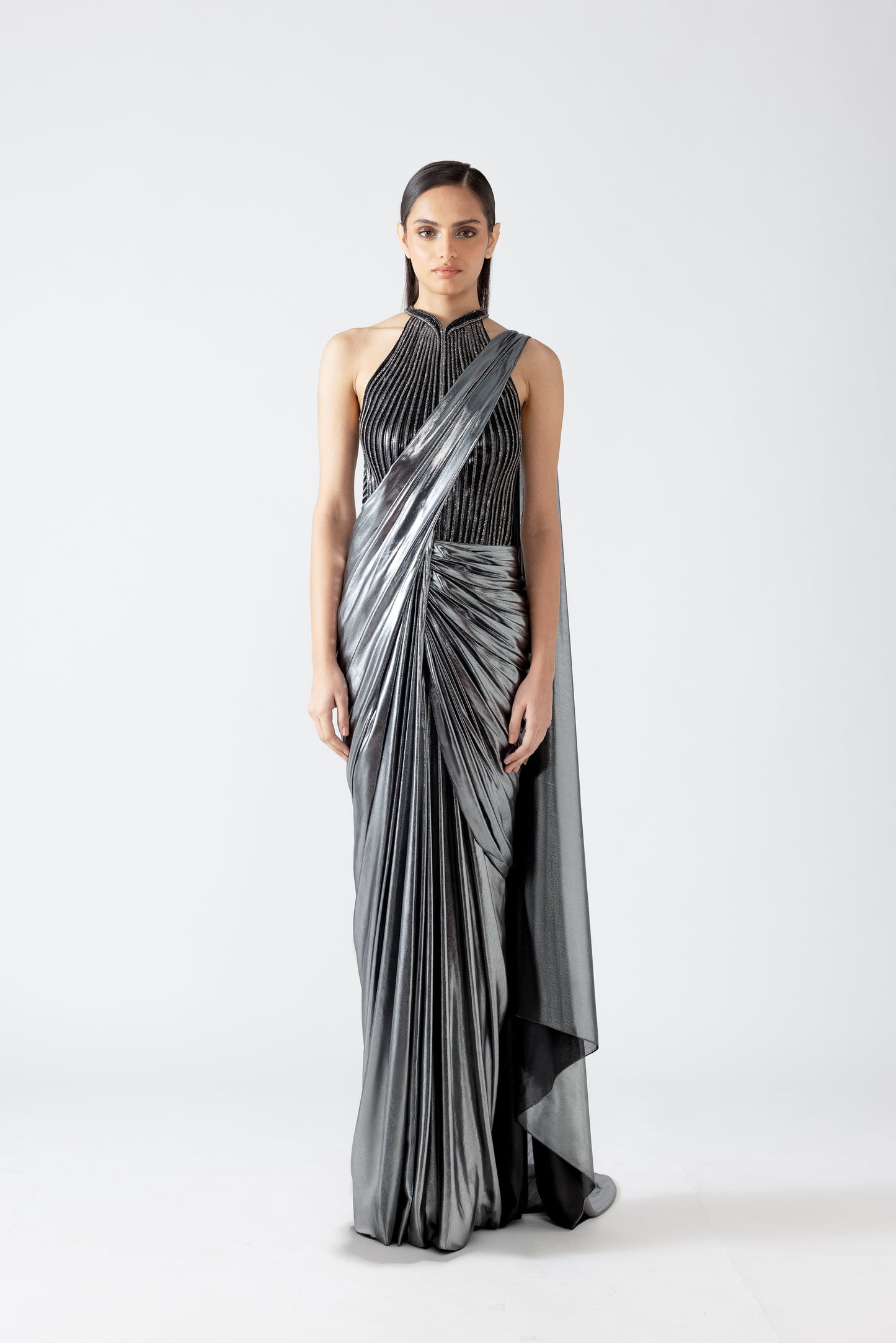 Moulded Crystalvein Draped Saree