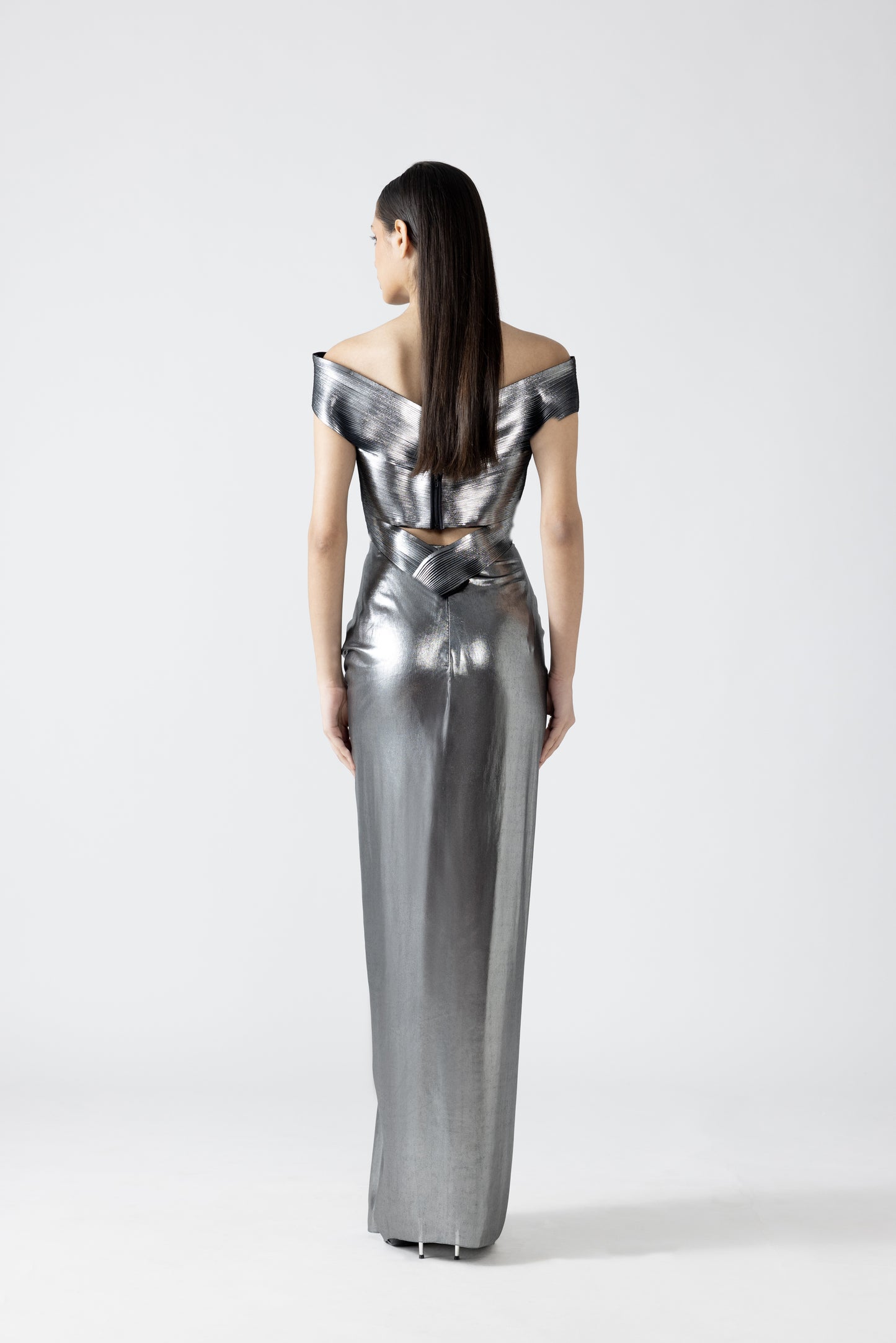 Moulded Metallic Top With Skirt