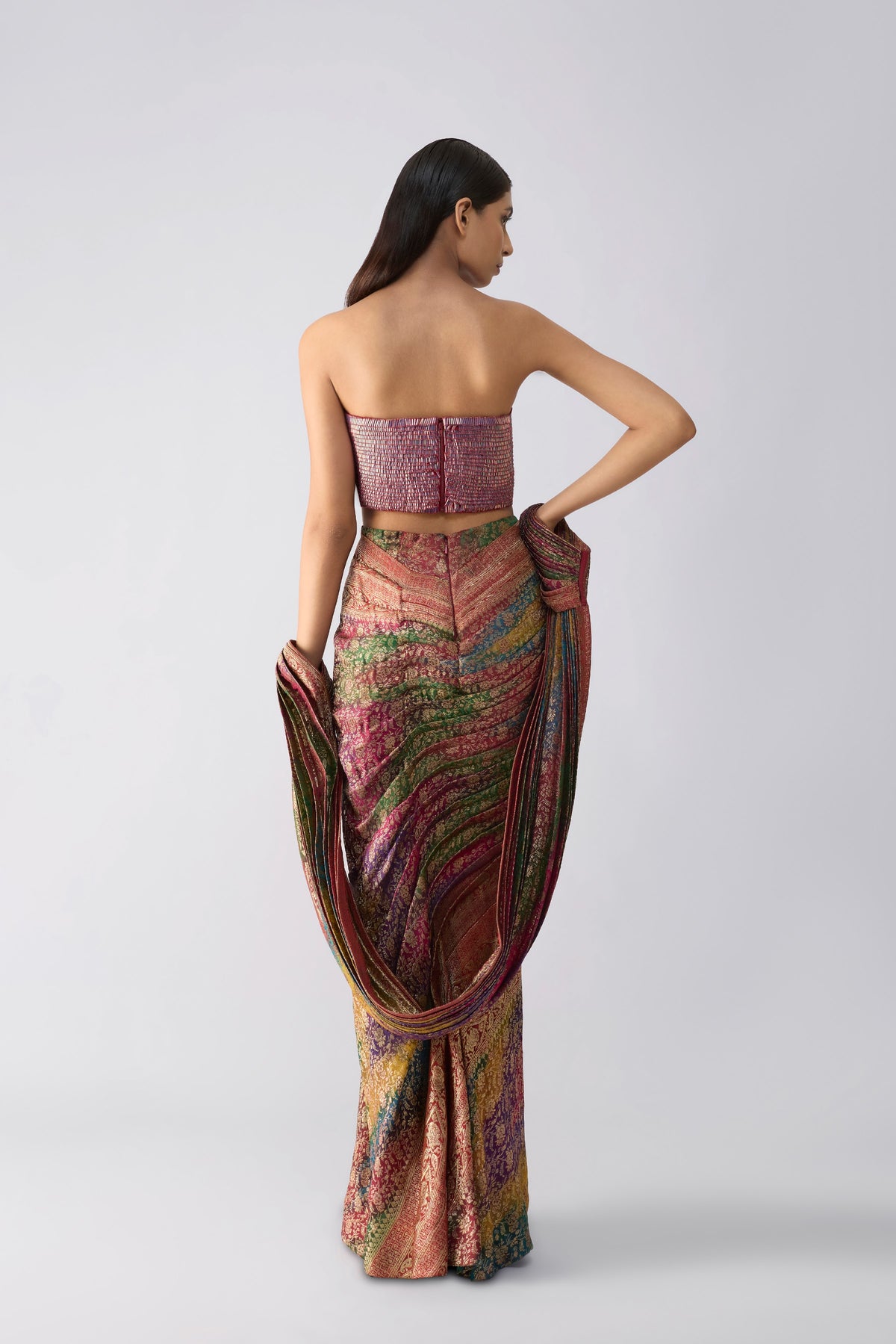 Vintage Rangkaat Navrangi Banarsi Saree