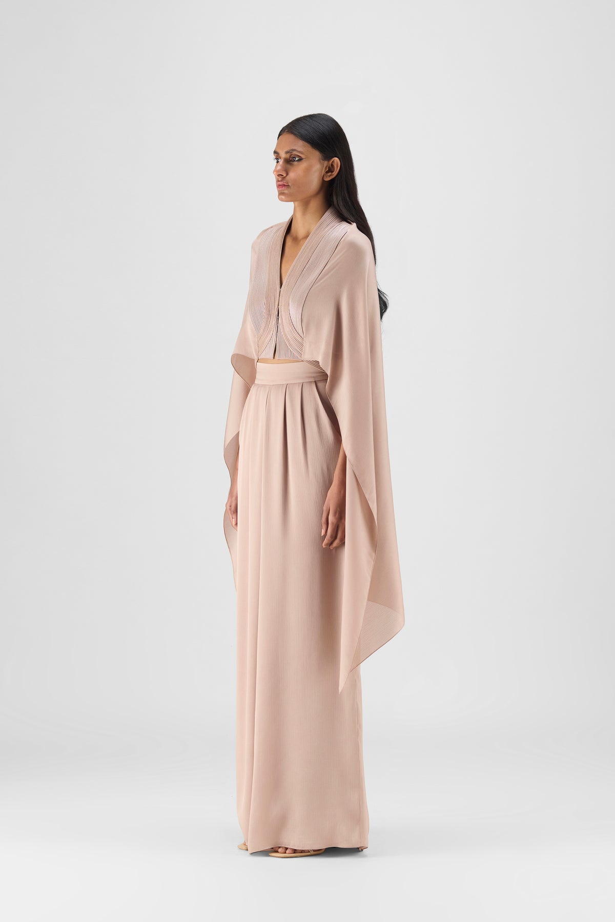 Structured Cape Metallic Structured Cape Set – Amit Aggarwal