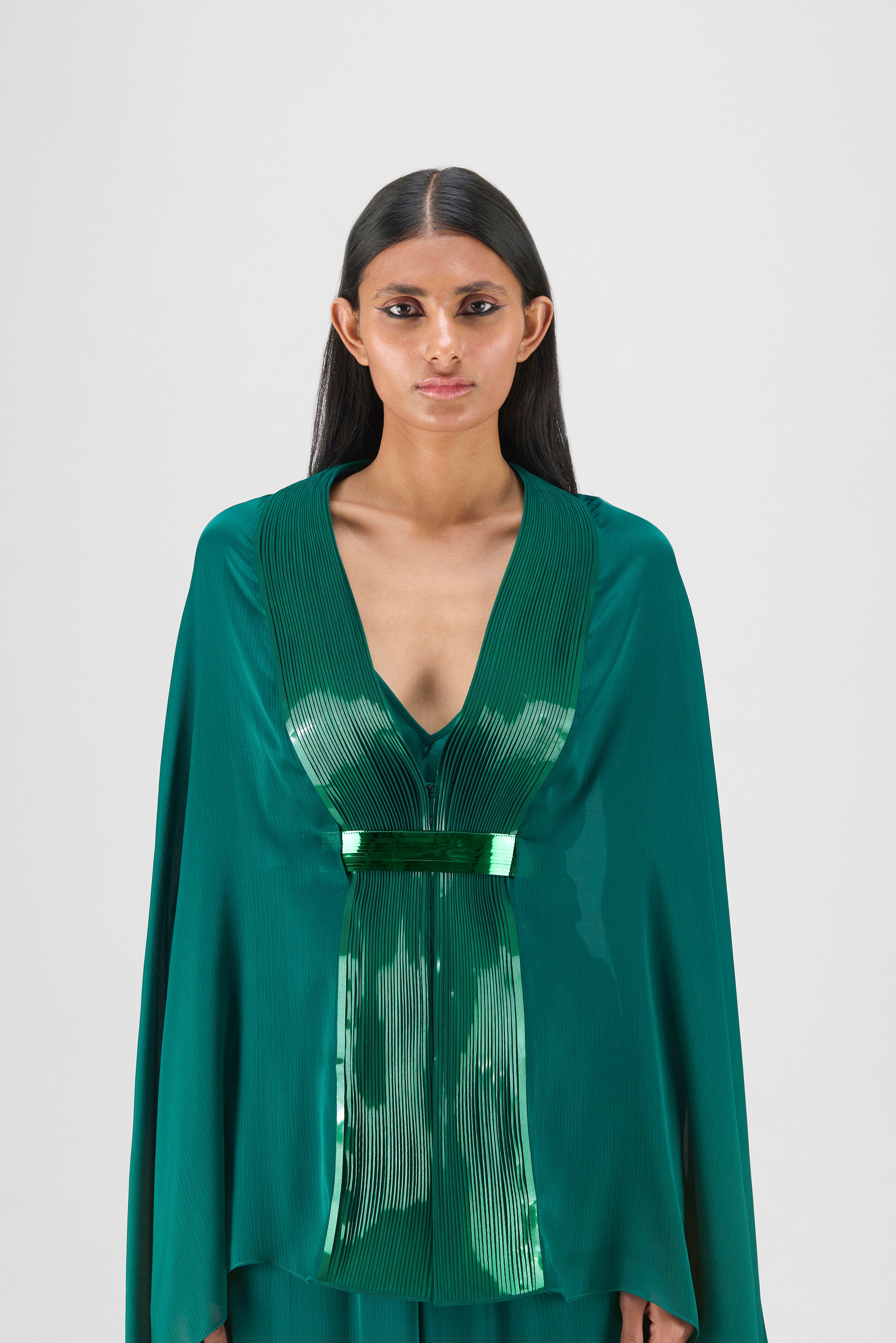 Structured Cape Metallic Structured Cape Set – Amit Aggarwal