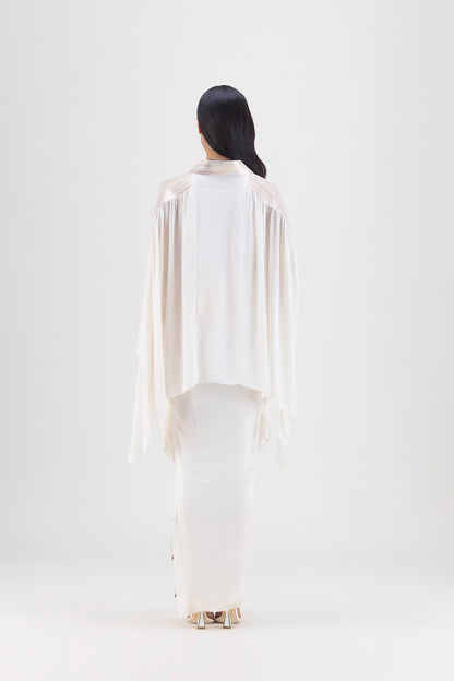 METALLIC STRUCTURED CAPE SET