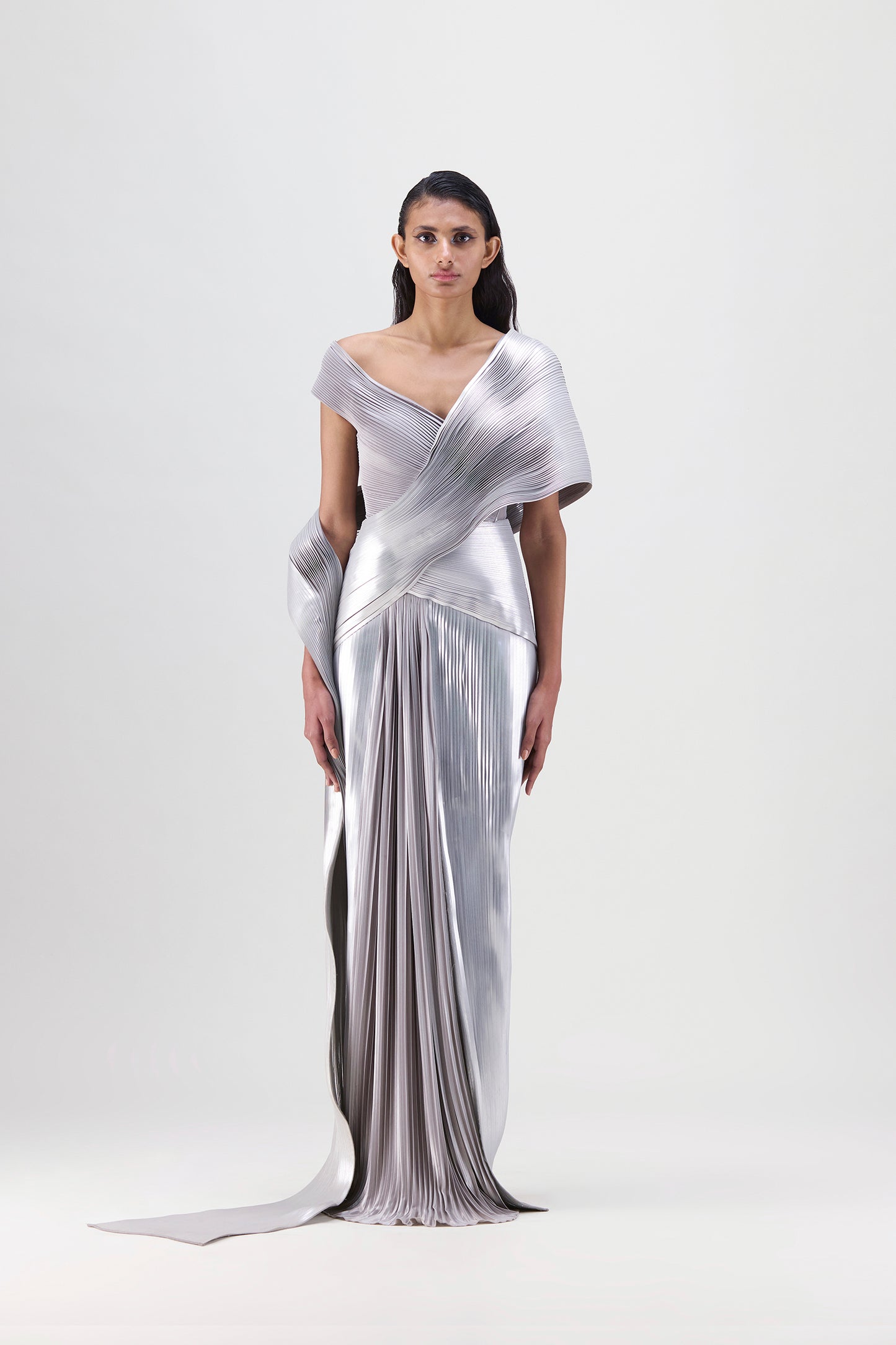 Structured Top With Metallic Micro Pleated Saree