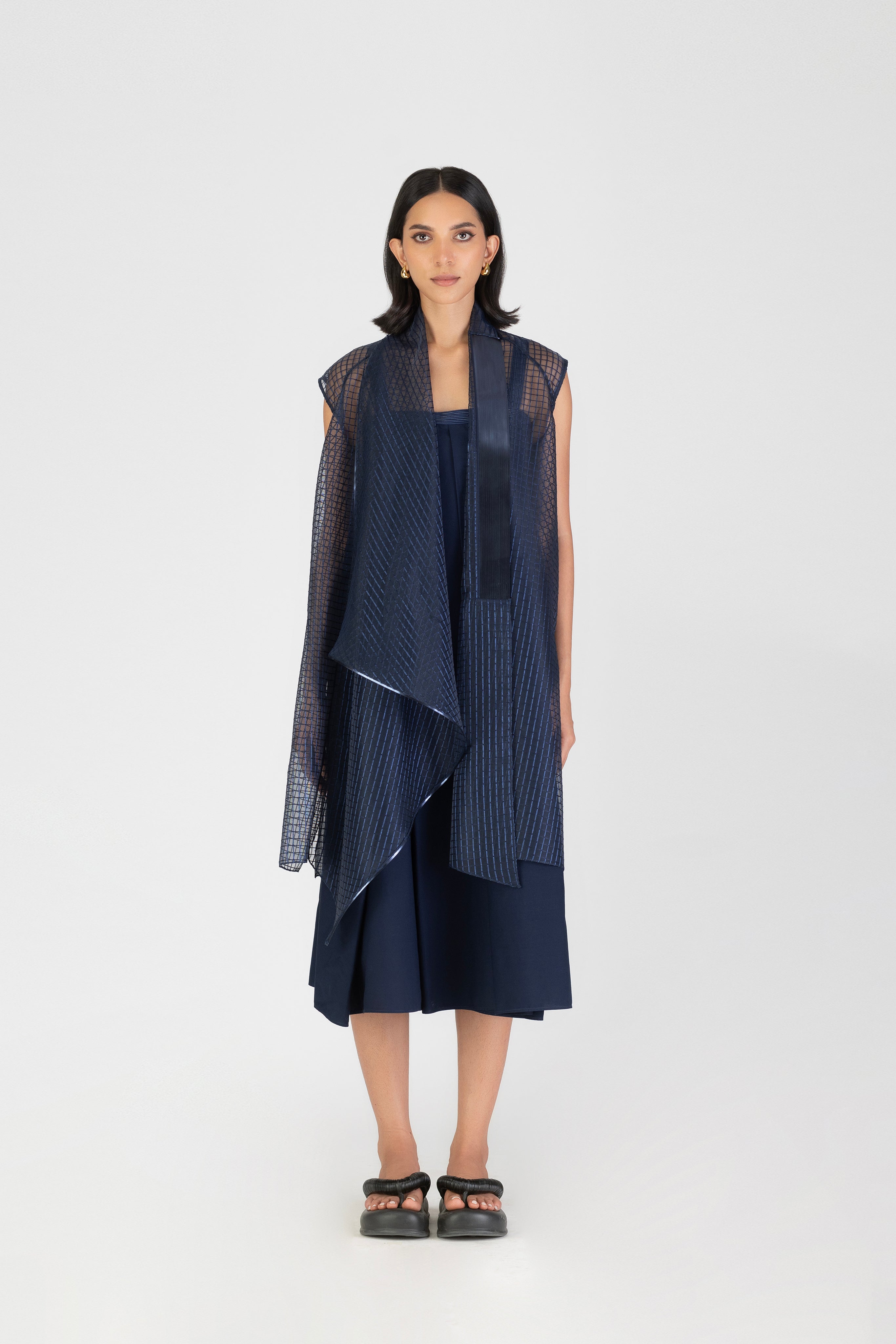 Structured Cape Capes – Amit Aggarwal