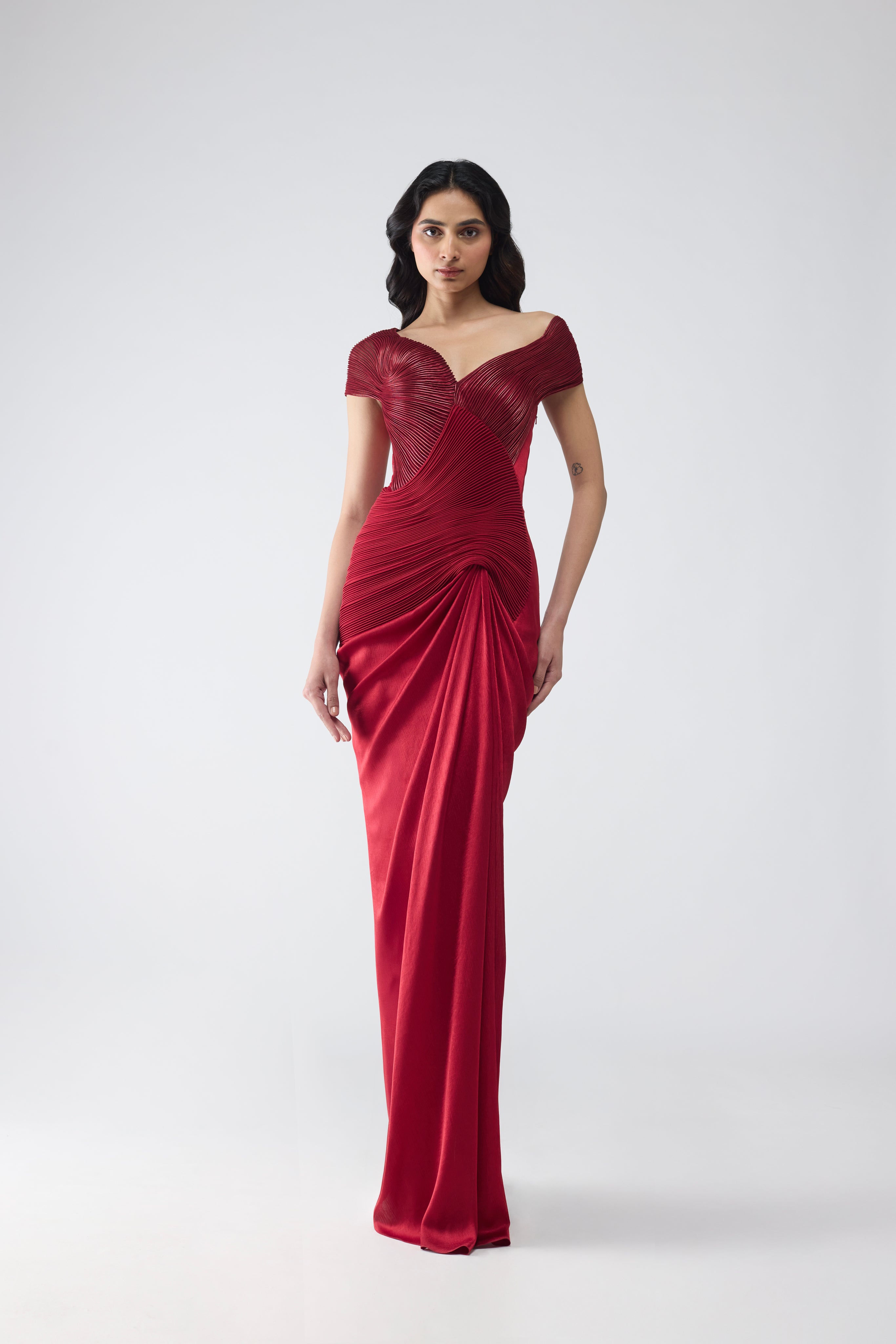 MICROPLEATED MOULDED  DRAPED GOWN