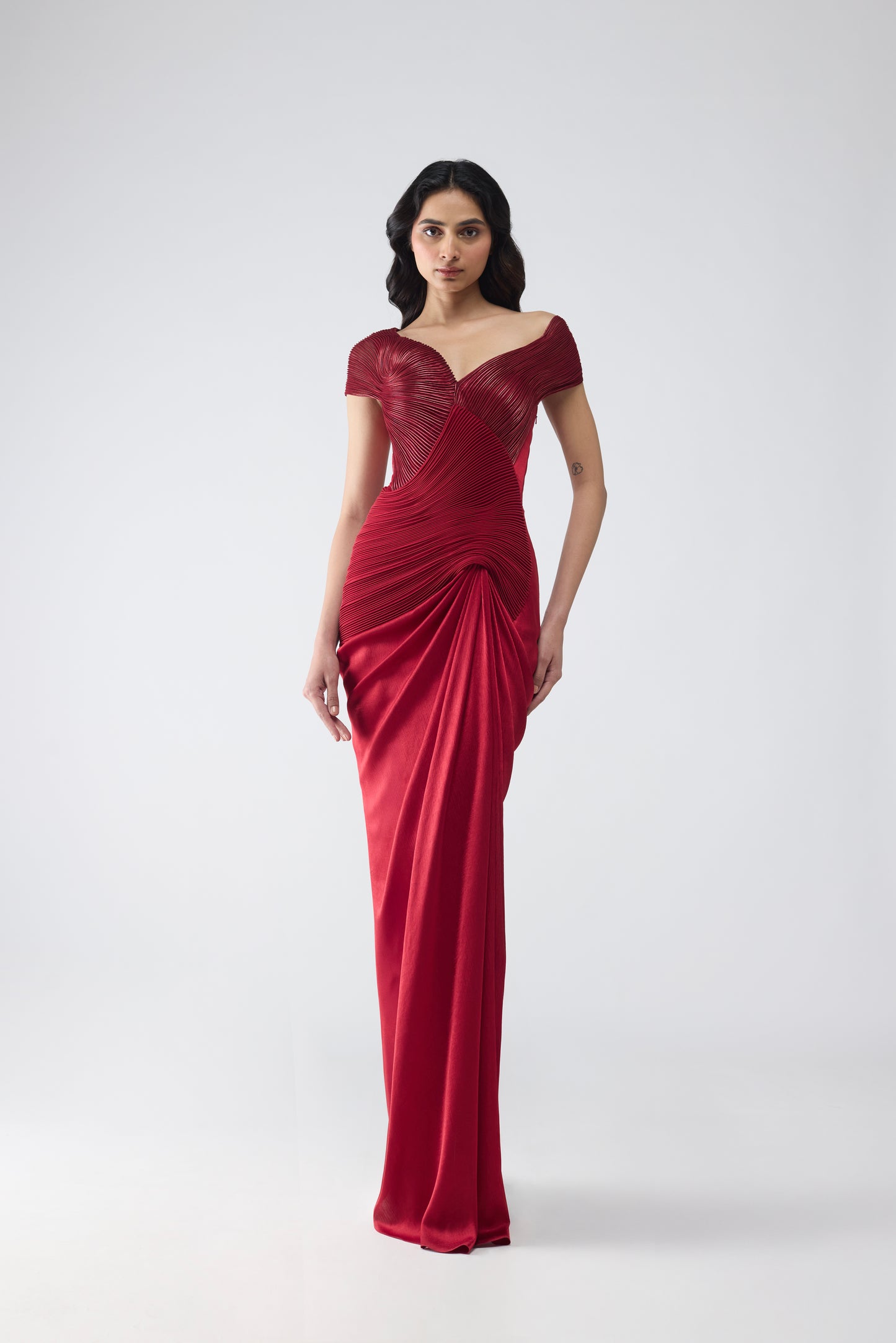 MICROPLEATED MOULDED  DRAPED GOWN