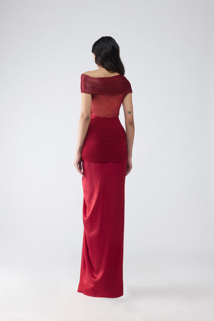 MICROPLEATED MOULDED  DRAPED GOWN