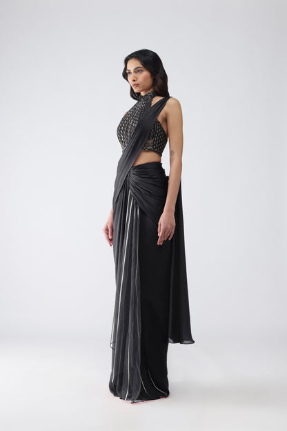Vintage Banarsi Halter And Draped Saree