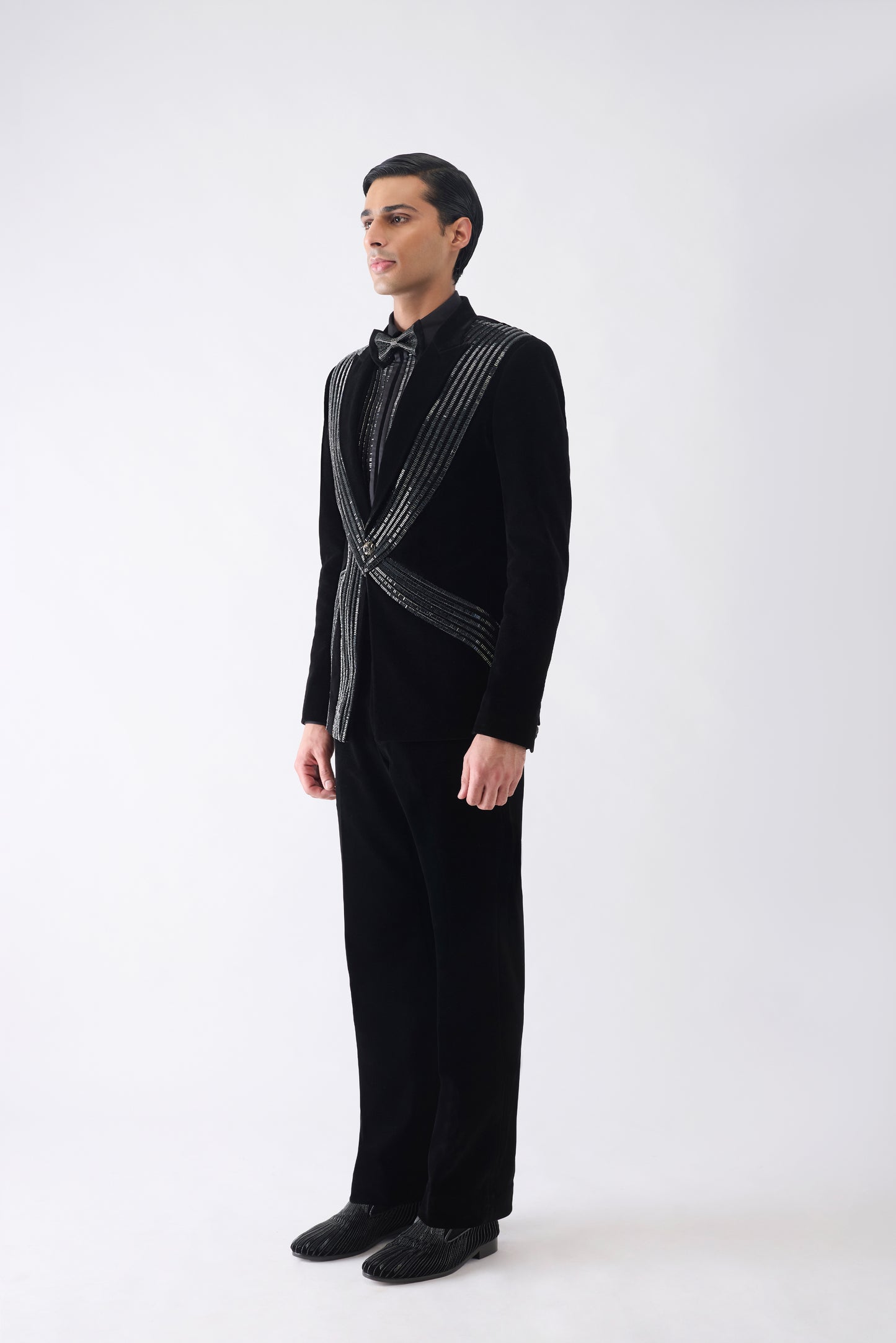 Crystalvein Tuxedo Set In Velvet