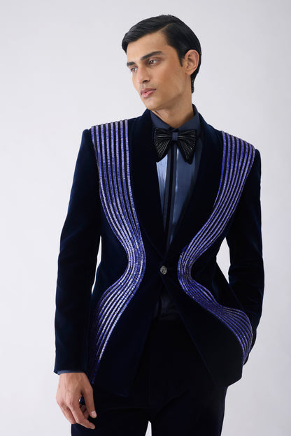 Crystalvein Tuxedo Set In Velvet