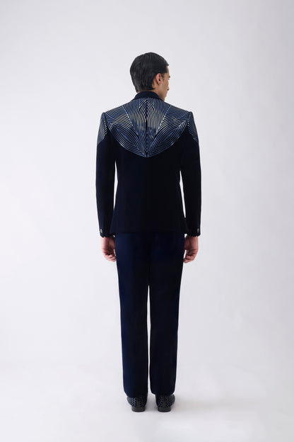 Metallic Link Tuxedo Set