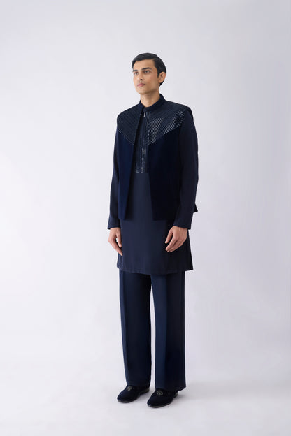 Metallic Hand Woven Kurta Bundi Set