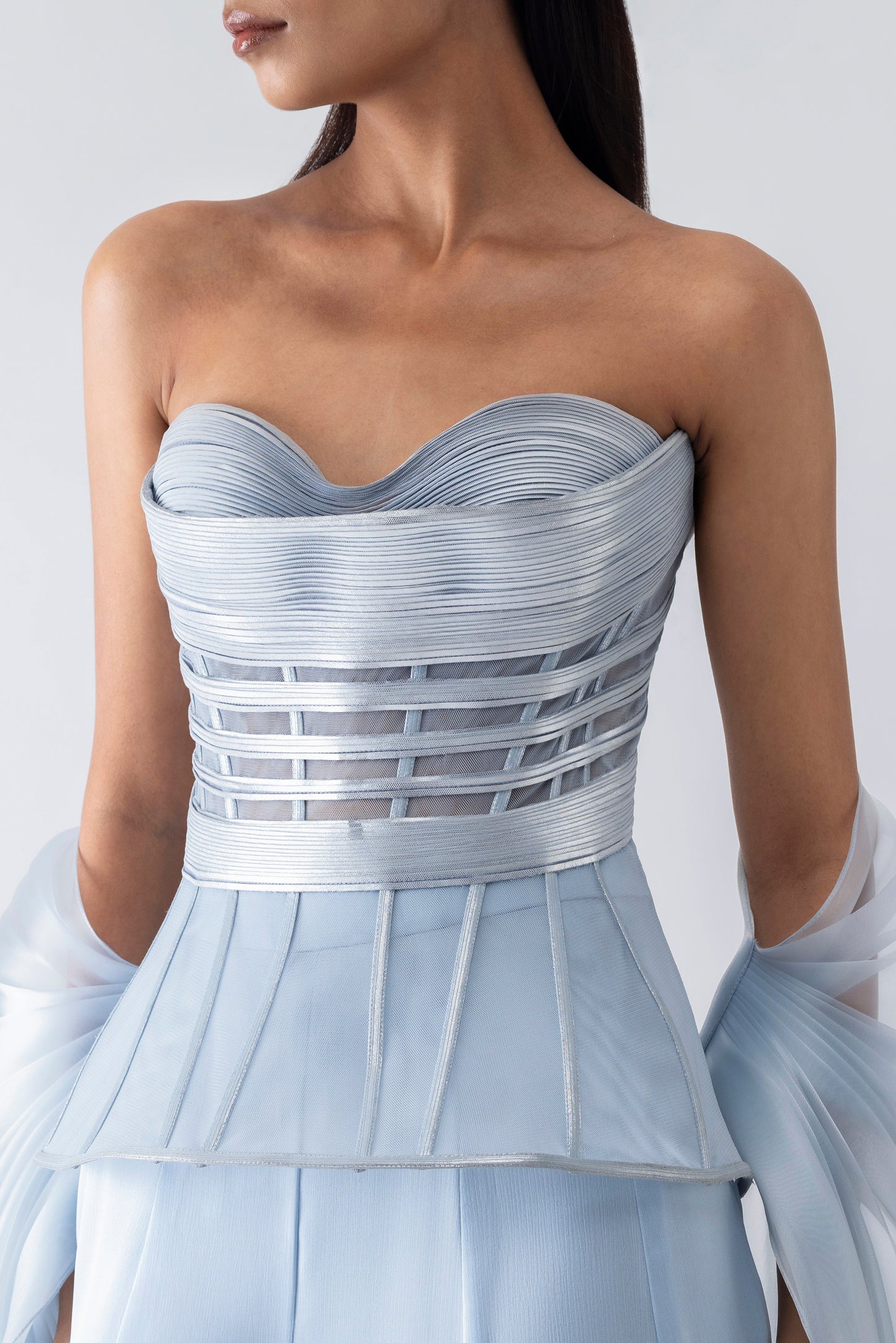 Metallic Structured Corset With Pants And Cape