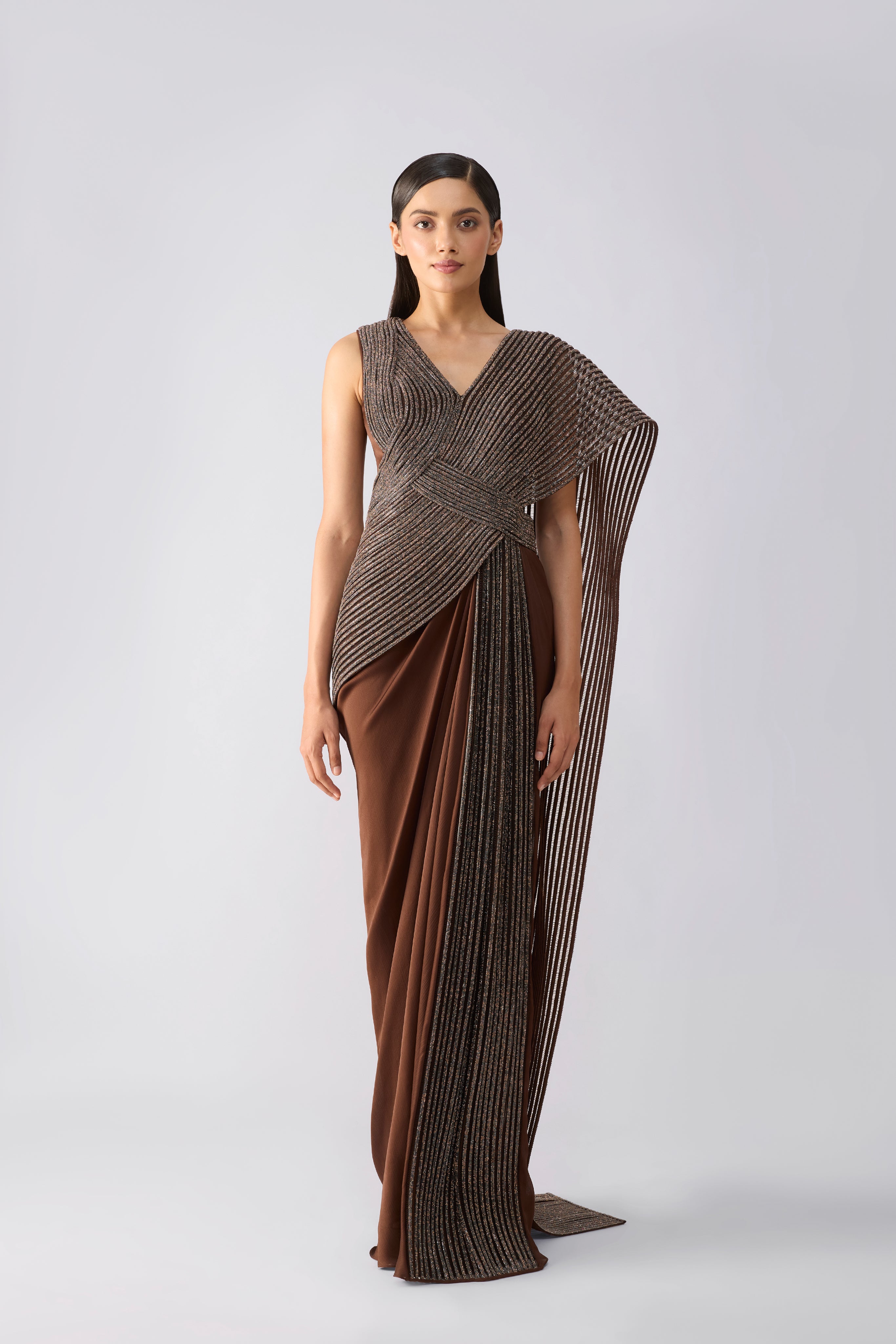 Moulded Crystalvein Saree