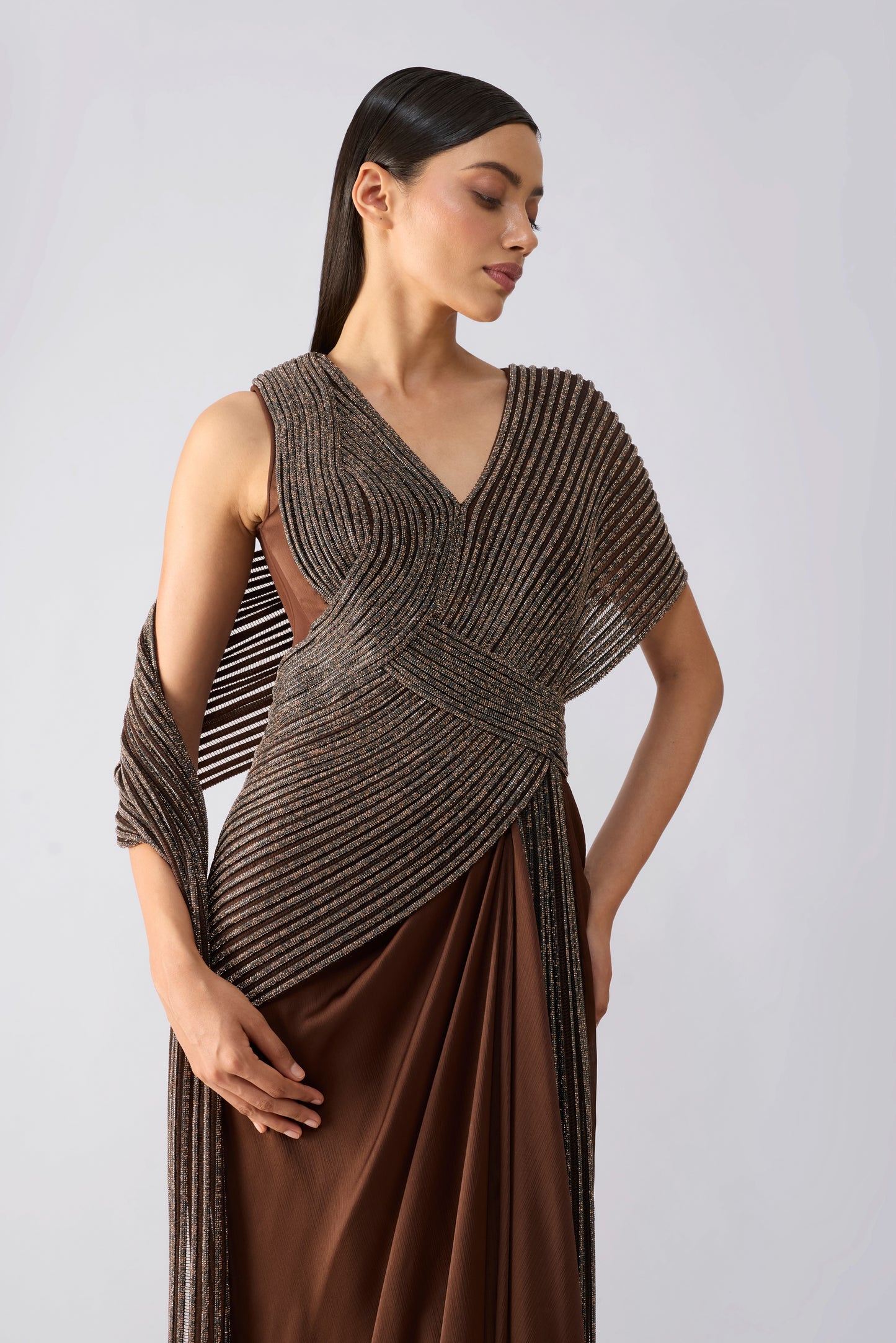 Moulded Crystalvein Saree