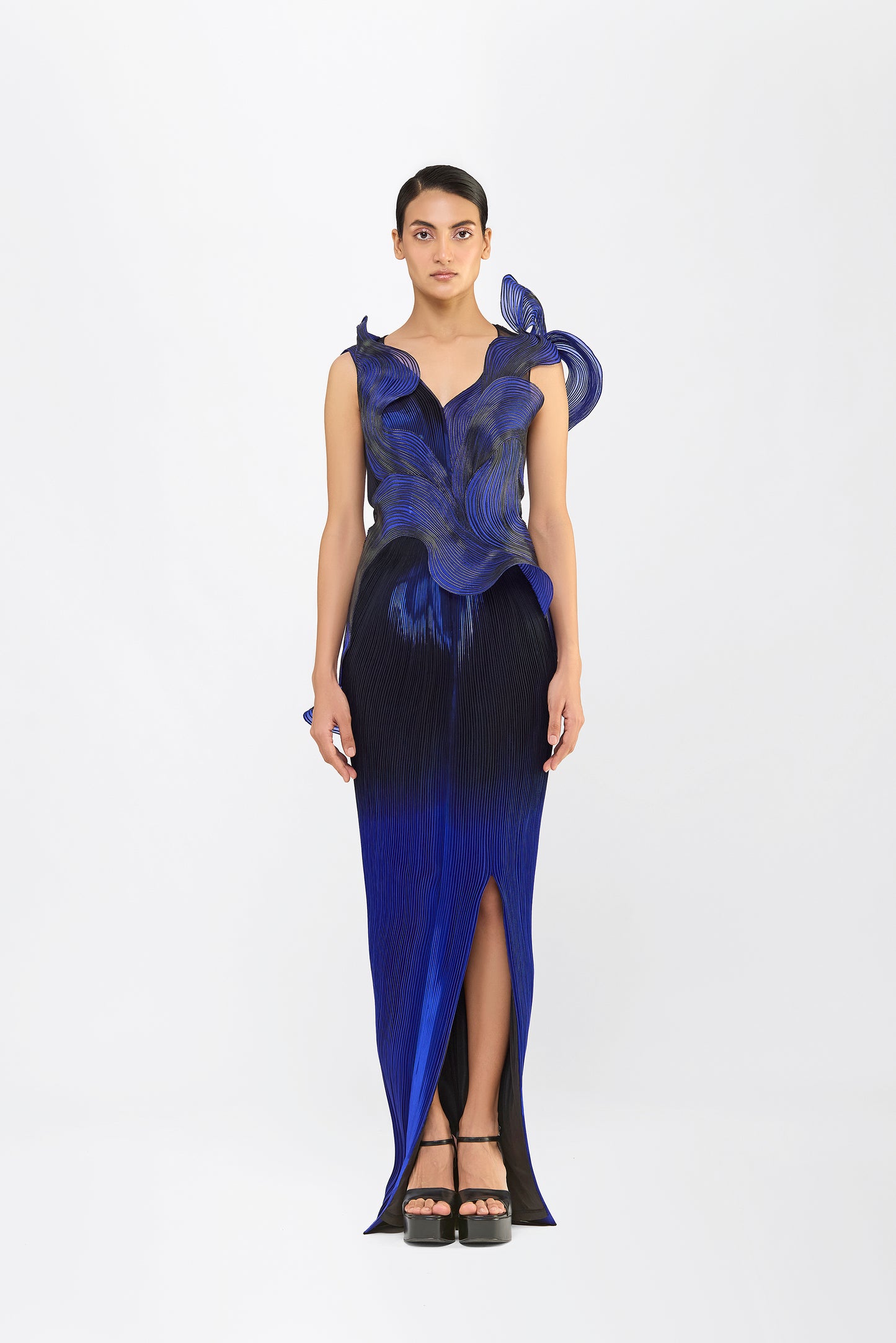 Moulded Metallic Micropleated Structured 3D Gown