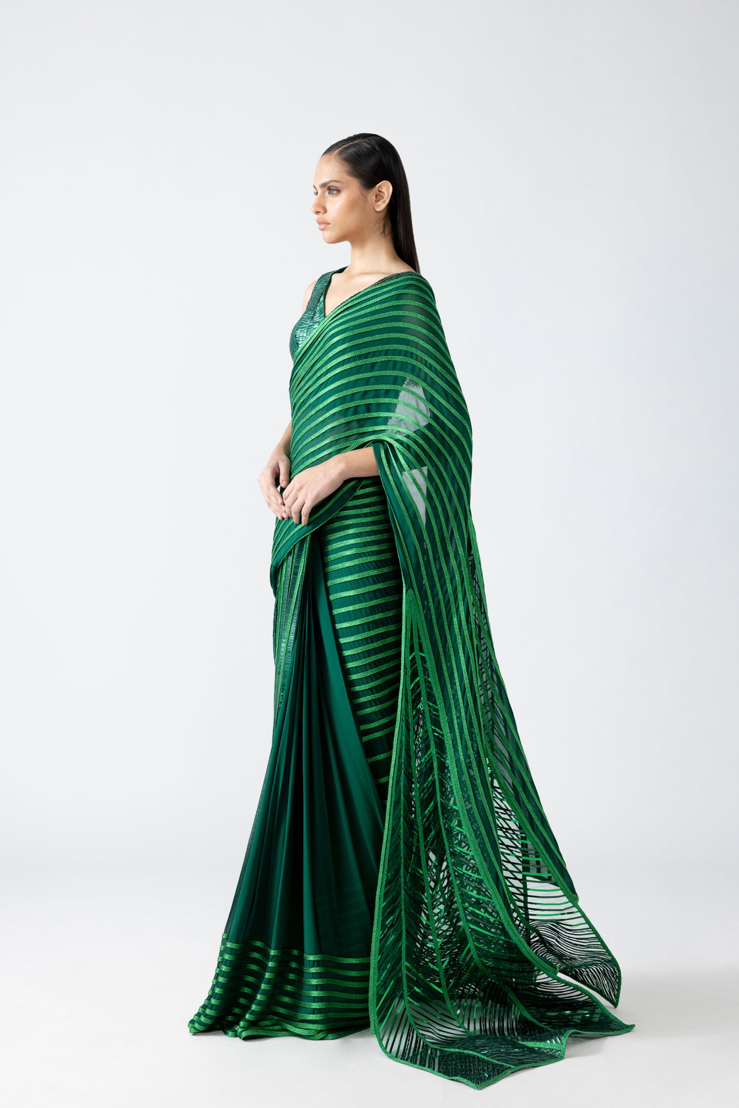 Moulded Top And Draped Saree