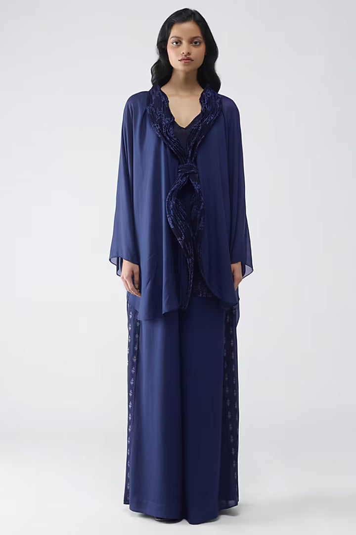 Banarsi Micropleated Cape