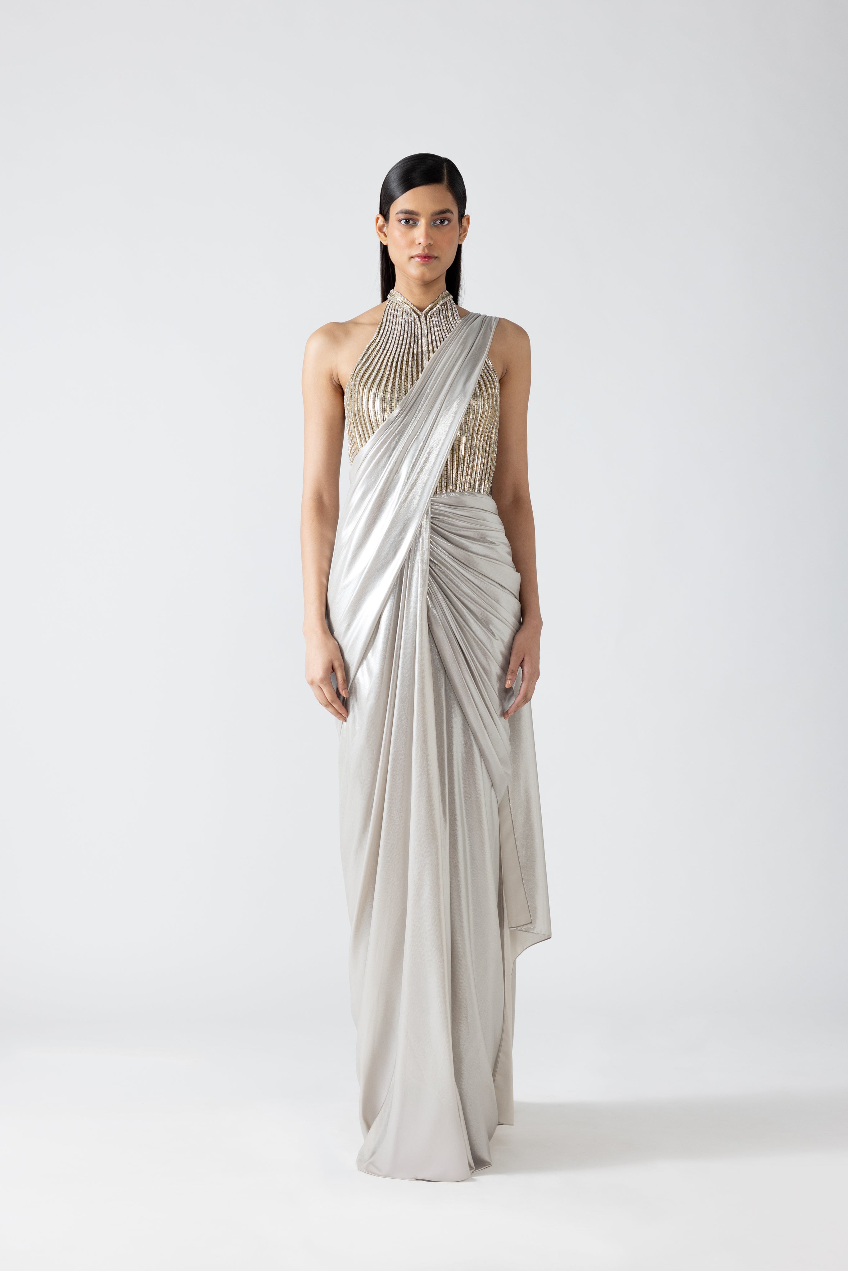 Moulded Crystalvein Draped Saree