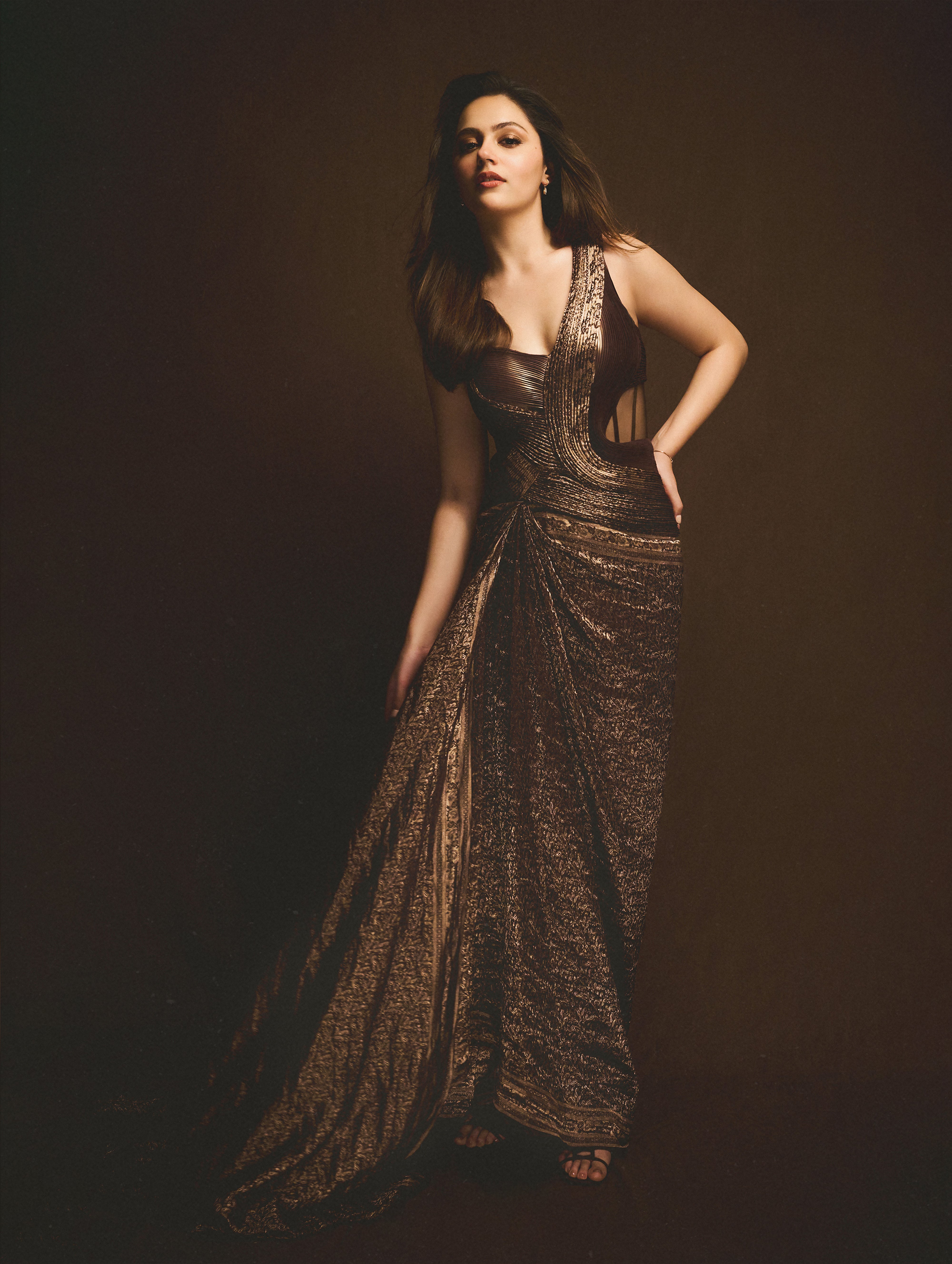 ANEET PADDA IN VINTAGE BANARSI ONE SHOULDER GOWN