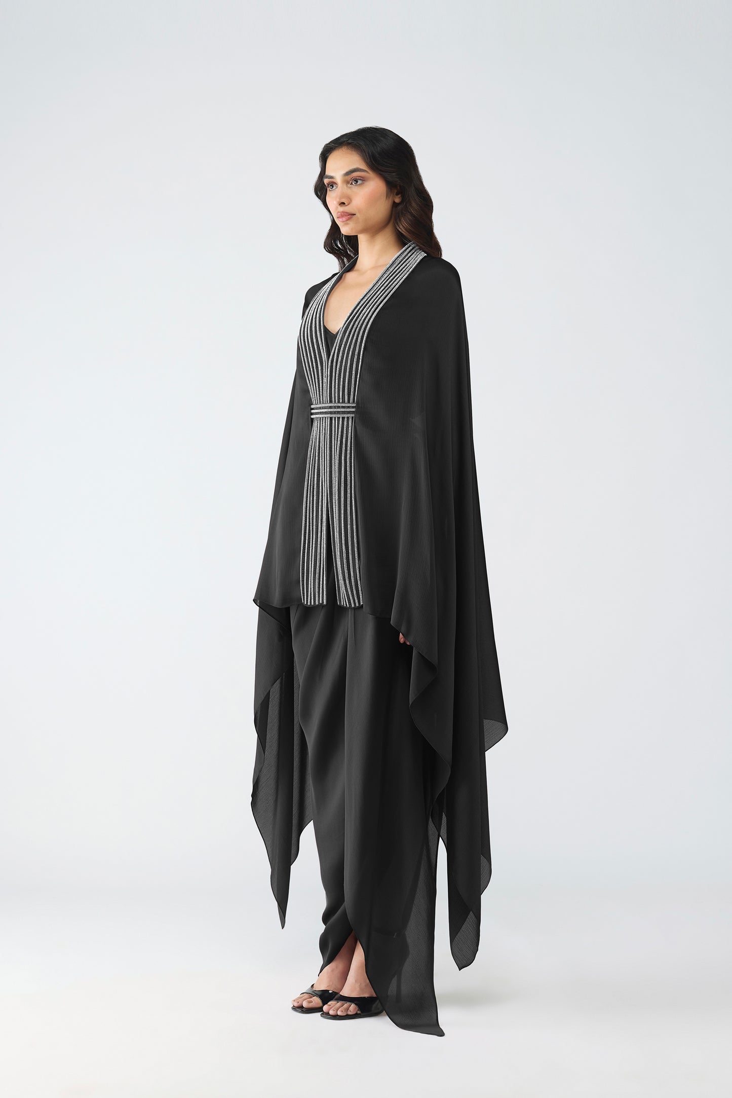 Structured Crystalvein Cape Set